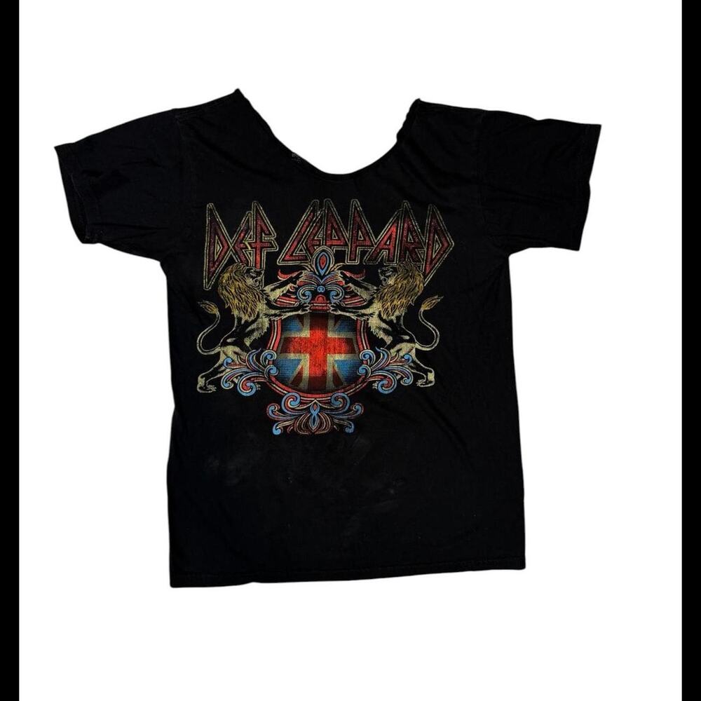 Def leppard black band tee‎